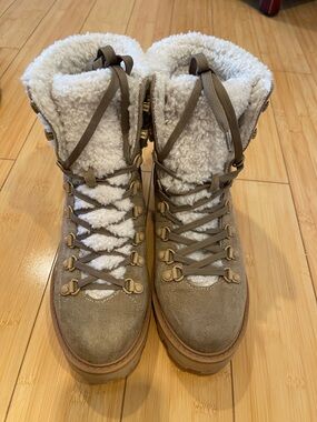 Women's Taupe Suede Shearling-Lined Faux Fur Winter Boots Booties Nine West 7